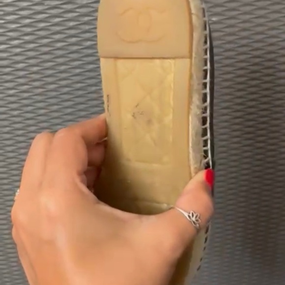 Authentic Chanel Espadrilles Great Condition worn 2x - Picture 4 of 5